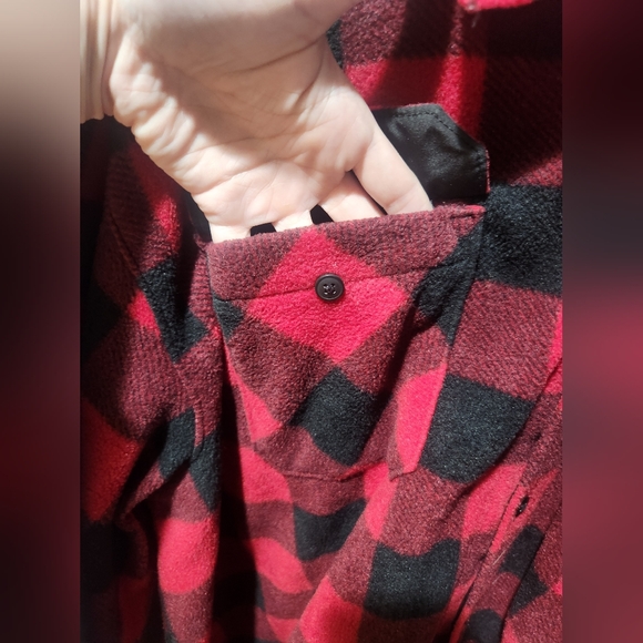 Wrangler Red and Black Checkered Light Jacket - Picture 5 of 10